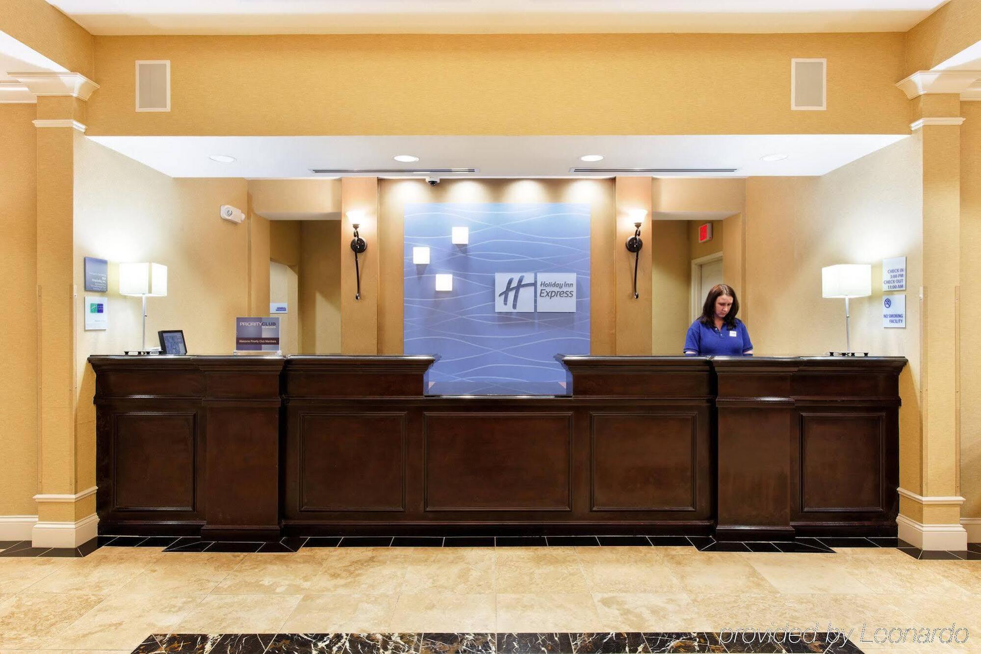 Holiday Inn Express Hotel & Suites Crestview South I-10 By Ihg Buitenkant foto