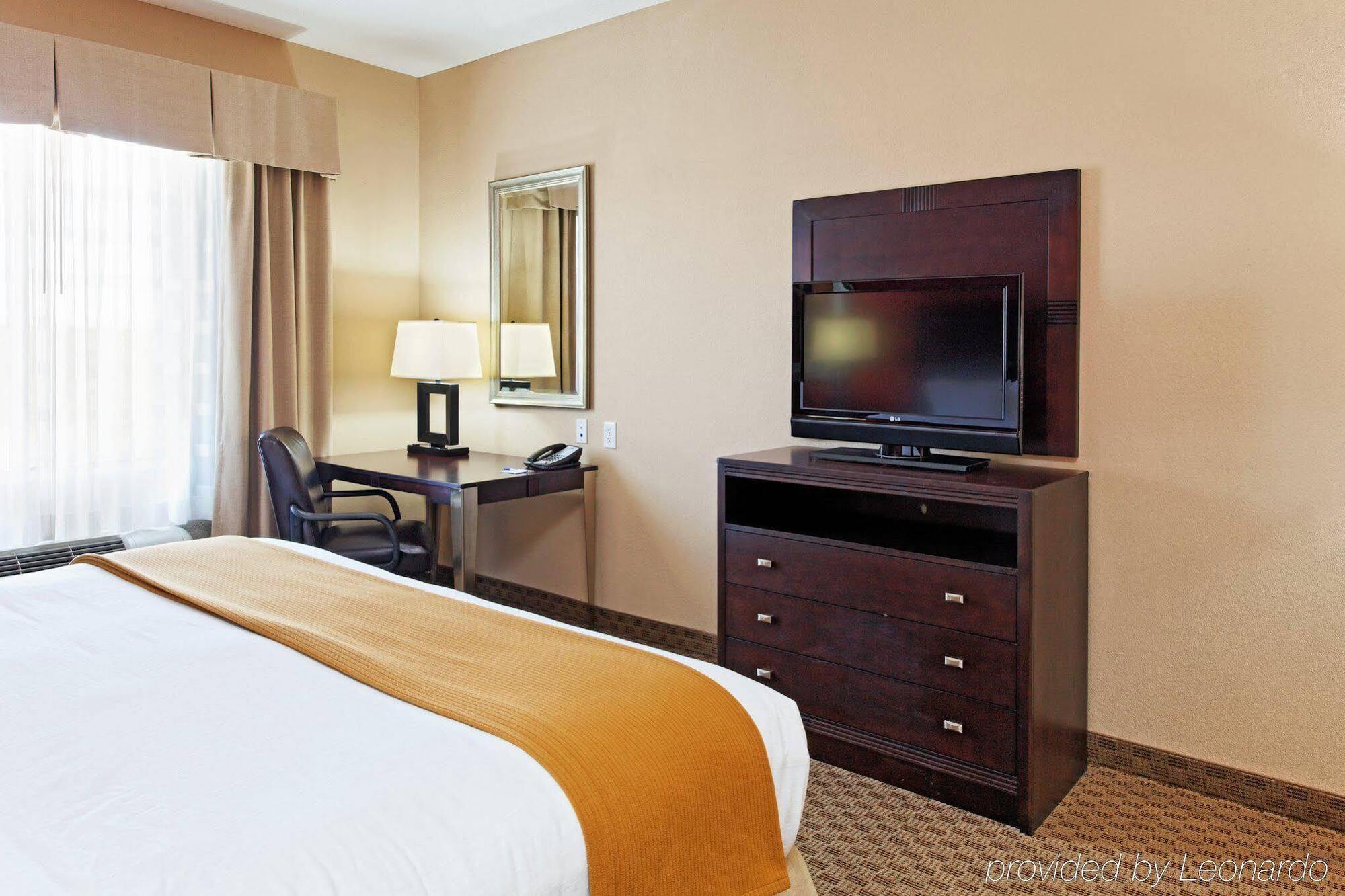 Holiday Inn Express Hotel & Suites Crestview South I-10 By Ihg Buitenkant foto